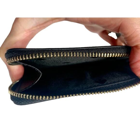 New KATE SPADE New York Darcy Black L-Zip Cardholder - Picture 5 of 5